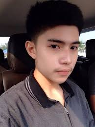 ต้น อายุ 35 ปี (เซลล์)